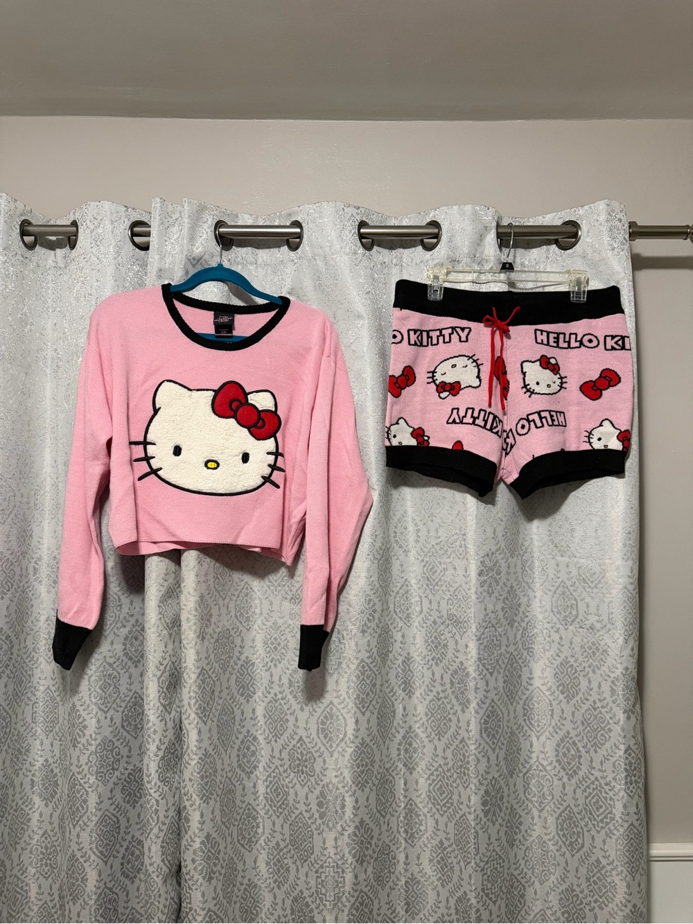 Hello Kitty Pink & Black Fleece Pajama Set - Long Sleeve Top & Shorts NWT